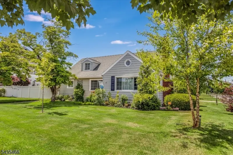 98 Totowa Rd, Totowa, NJ 07512 - #1
