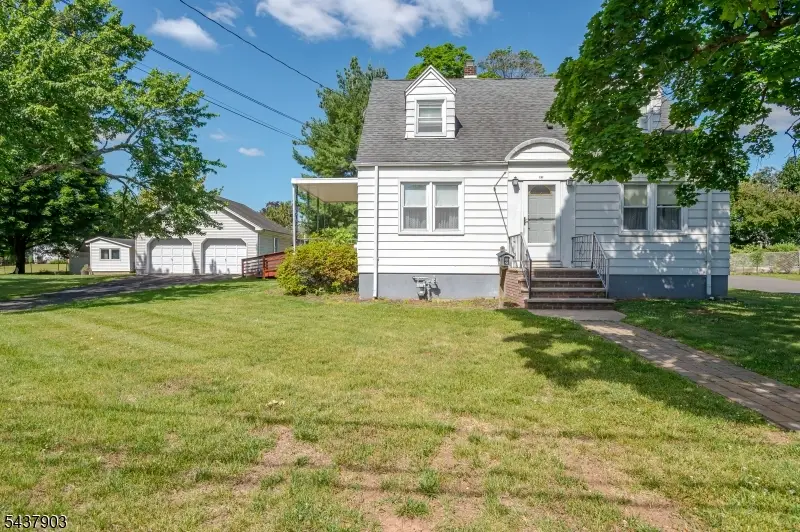 137 Valpeck Ave, Raritan, NJ 08869 - #1
