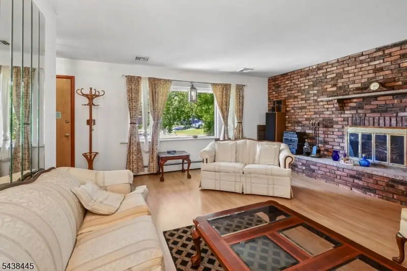 844 Lakeshore Dr, Cliffwood Beach, NJ 07735 - #2