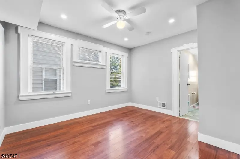 81 Kuna Ter, Irvington, NJ 07111 - #3