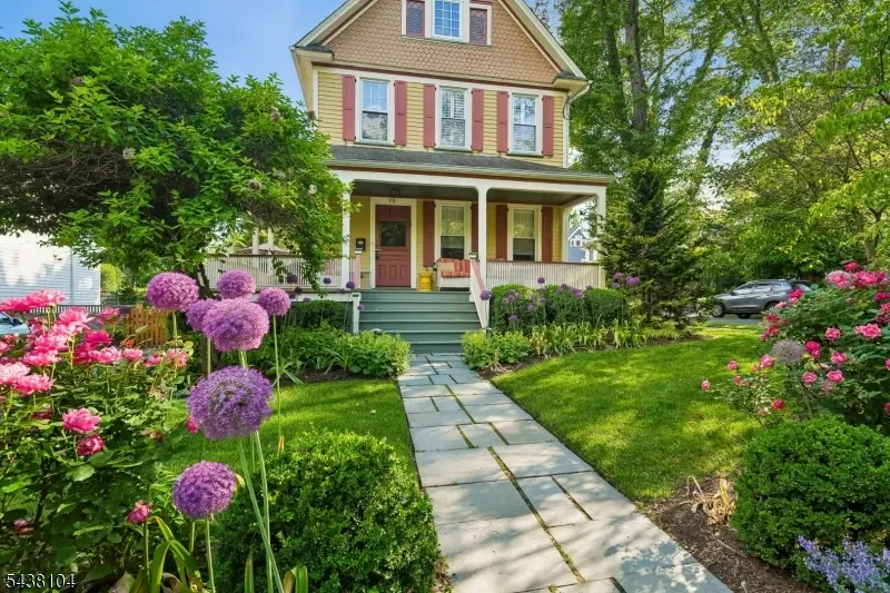 20 Highland Pl, Maplewood, NJ 07040 - #2