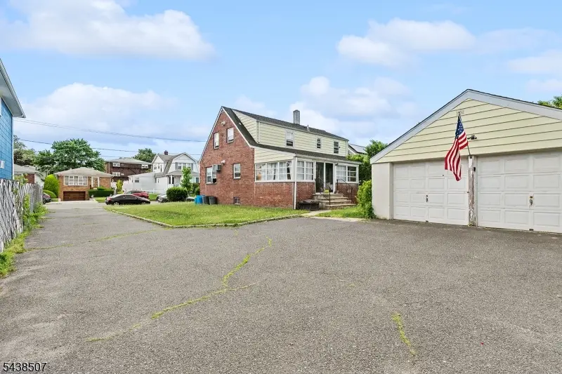 57 Devon St, North Arlington, NJ 07031 - #3