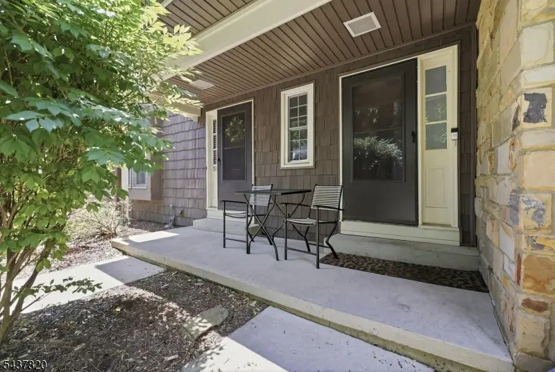 58 Oriole Dr, Allamuchy, NJ 07840 - #3