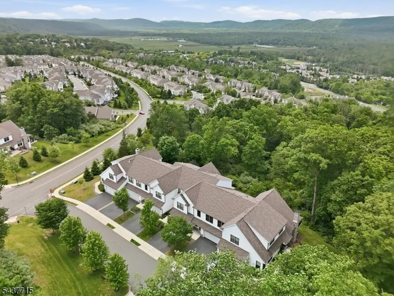 9 Coneflower Ct, Allamuchy, NJ 07840 - #2