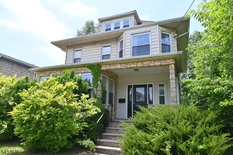 721 Summit St, Linden, NJ 07036 - #1