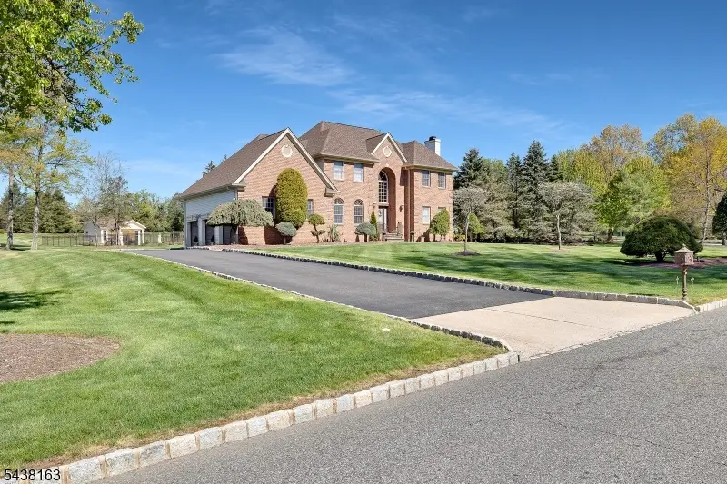 1 Bailiwick Dr, Warren, NJ 07059 - #3