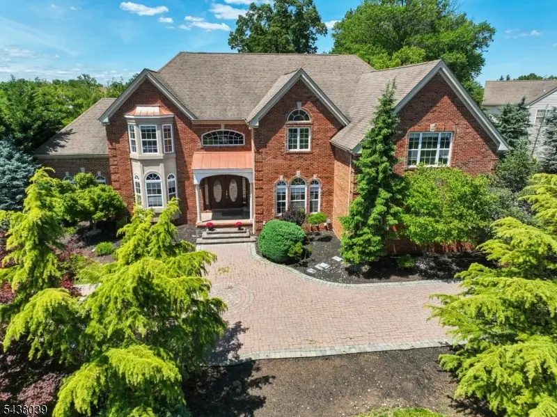 11 Valley Wood Dr, Franklin, NJ 08873 - #1