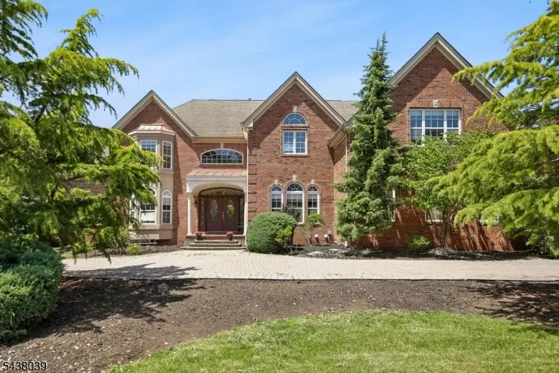 11 Valley Wood Dr, Franklin, NJ 08873 - #2