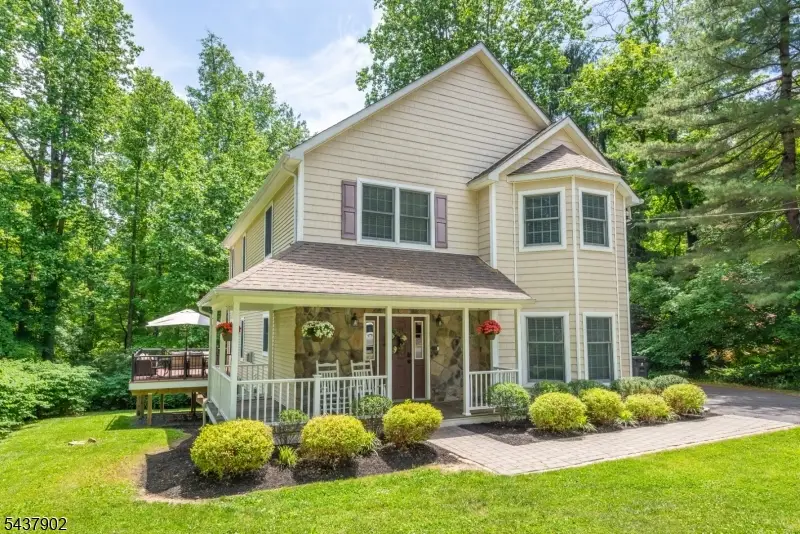 298 Emerson Ln, Berkeley Heights, NJ 07922 - #1