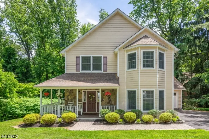 298 Emerson Ln, Berkeley Heights, NJ 07922 - #2