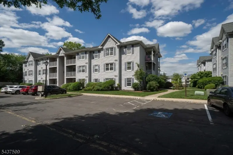 110 Stratford Pl, Martinsville, NJ 08805 - #2