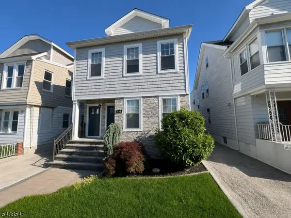 736 Pennington St, Elizabeth City, NJ 07202