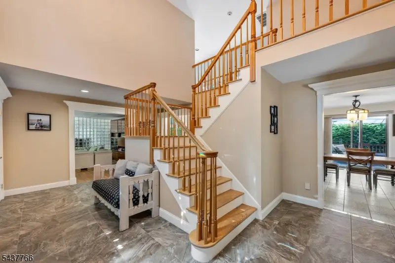 59 Deerfield Ln, Upper Saddle River, NJ 07458 - #2