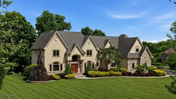 2 Michele Crossing, Raritan Twp., NJ 08822