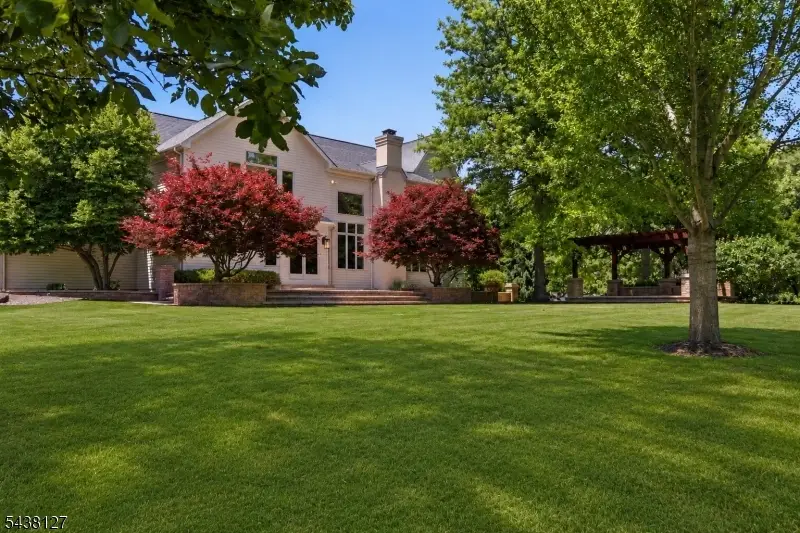 2 Michele Crossing, Raritan, NJ 08822 - #2