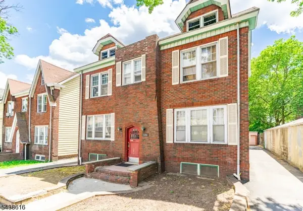 126 Scofield St, Newark City, NJ 07106