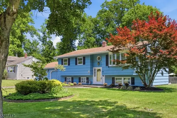 14 Hayward St, Bridgewater Twp., NJ 08807