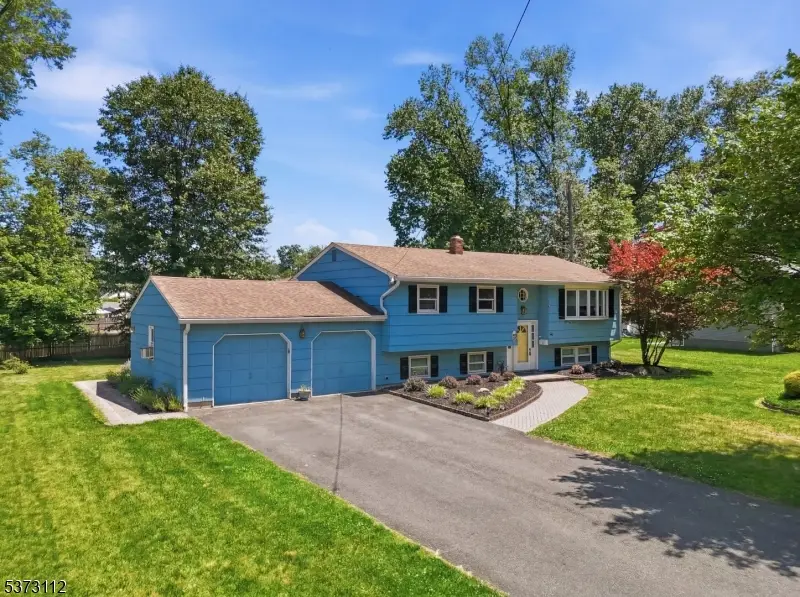 14 Hayward St, Martinsville, NJ 08807 - #2