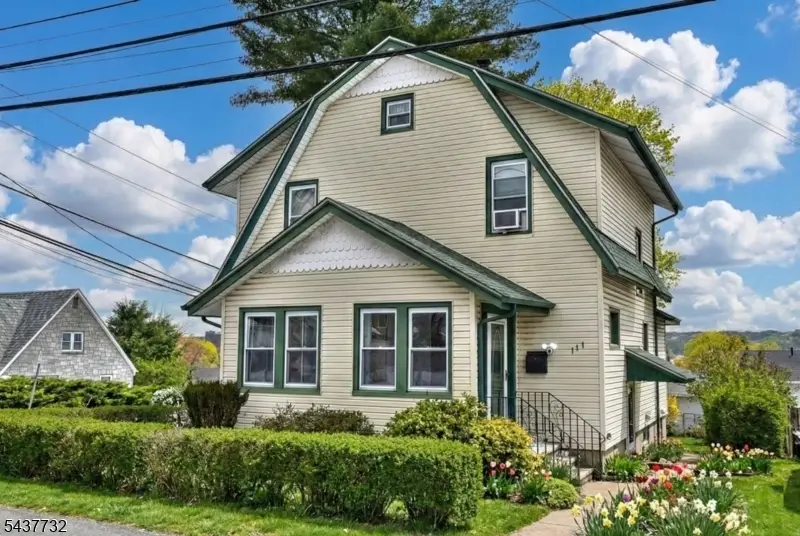 111 Teaneck Rd, Teaneck, NJ 07666 - #1