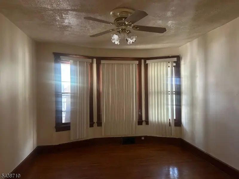 149 N Essex Ave, City Of Orange, NJ 07050 - #3