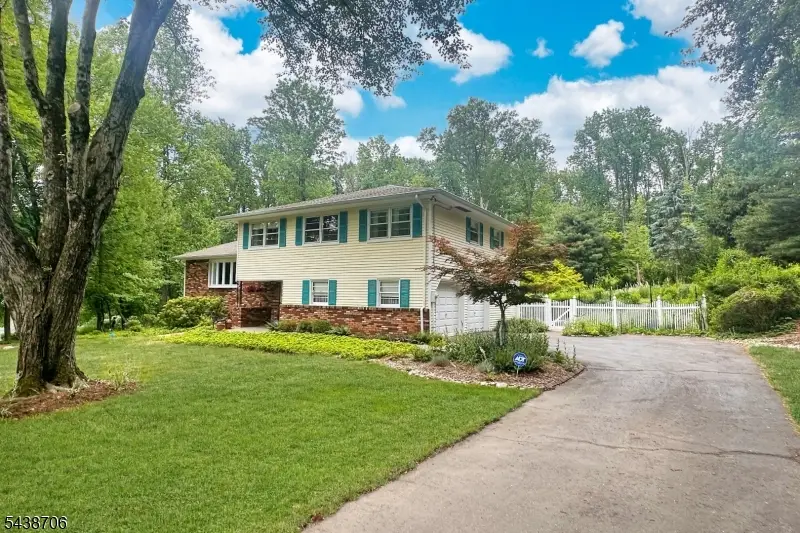 7 Southwood Dr, Parsippany Troy Hills, NJ 07054 - #2
