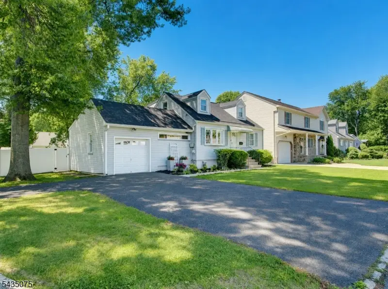 513 Quinton Ave, Kenilworth, NJ 07033 - #2