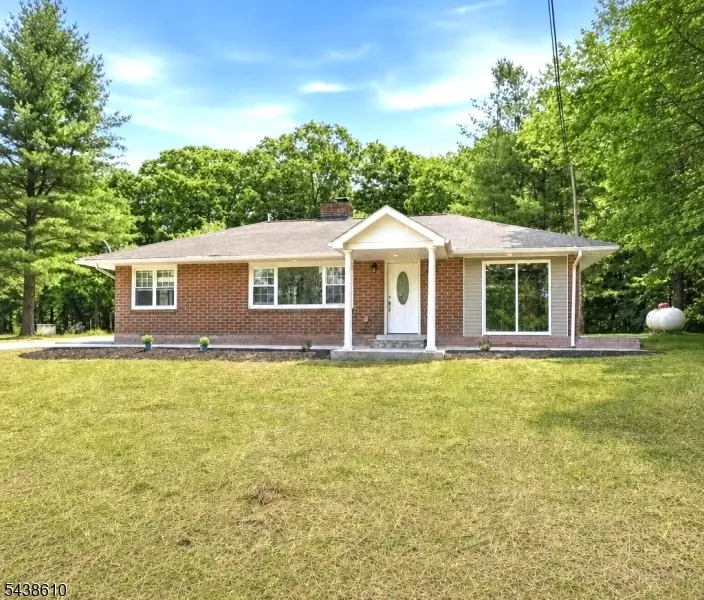 89 Armstrong Rd, Wantage, NJ 07461 - #1