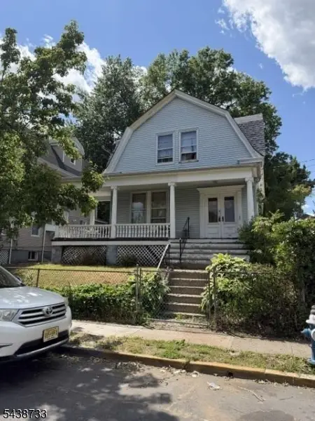 53 Chapman Pl, Irvington, NJ 07111 - #1