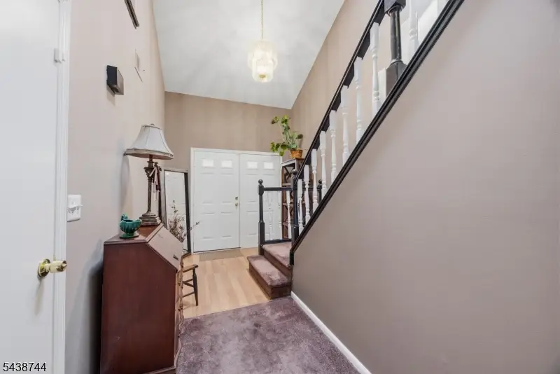 13 Betty Ct, Lebanon, NJ 08833 - #3