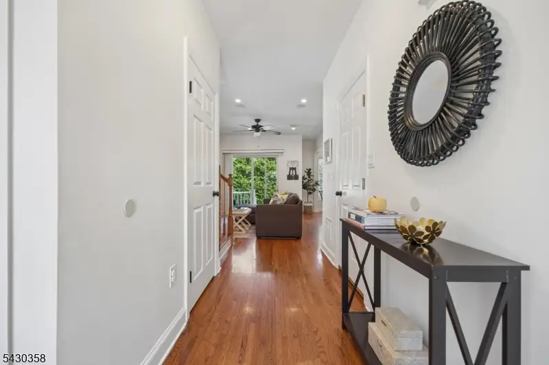 13 Edgar St, Summit, NJ 07901 - #3