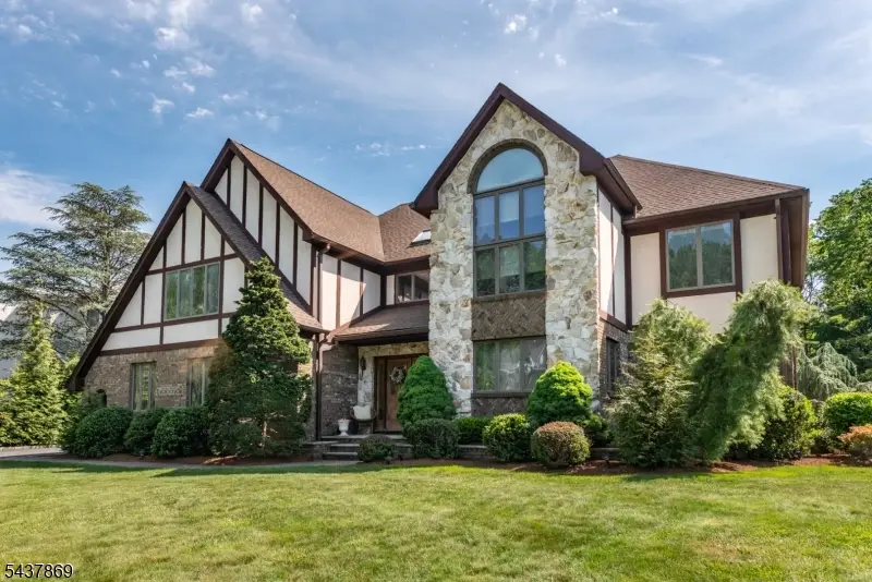 13 Fox Run, North Caldwell, NJ 07006 - #2