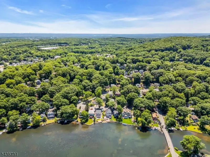 28 Long View Trl, Denville, NJ 07834 - #2