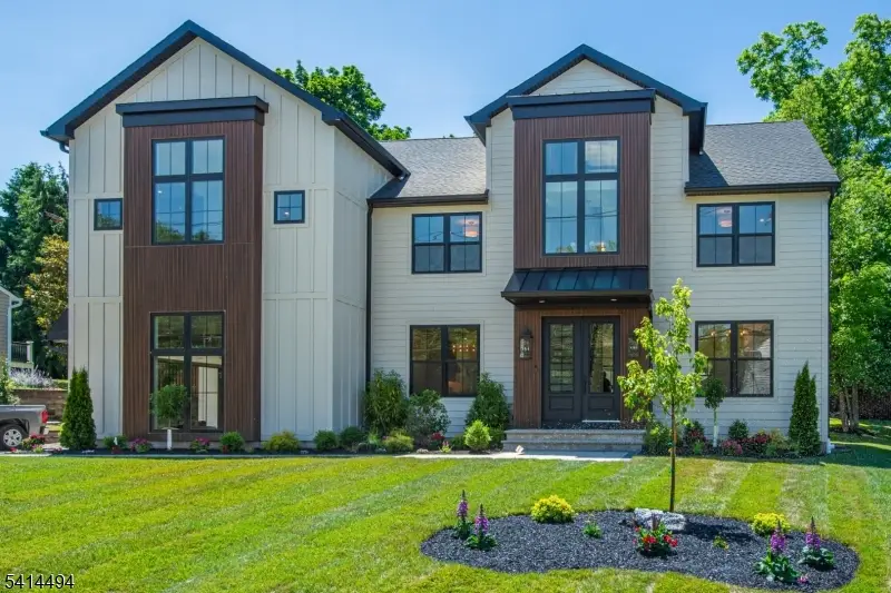 304 Greenwood Ave, Florham Park, NJ 07932 - #1