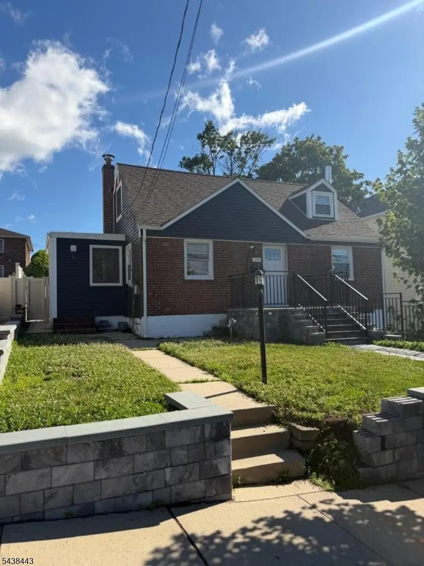174 Leonard Place, North Arlington, NJ 07031 - #1