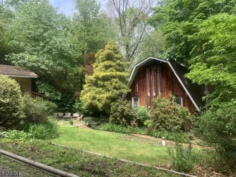 4 Pine Tree Ln, Chester, NJ 07930 - #1