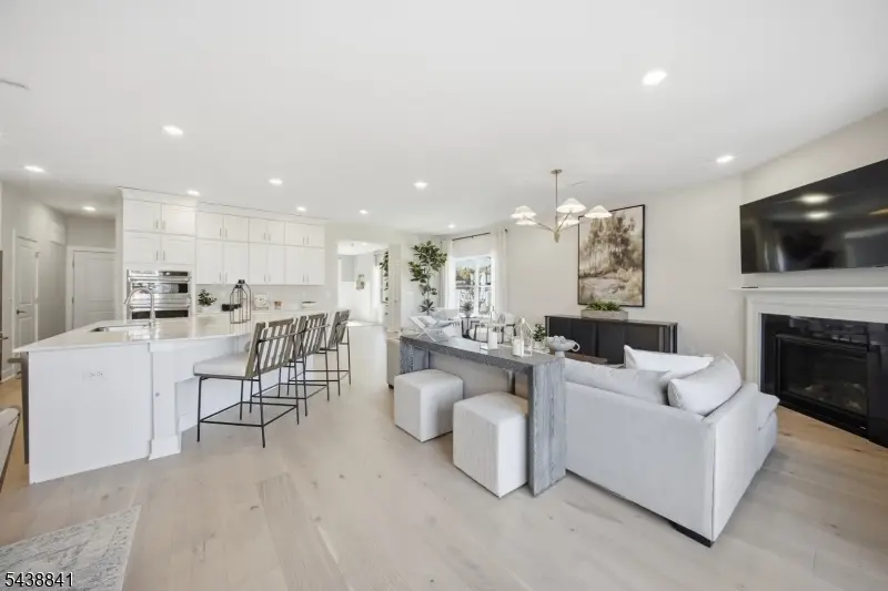 18 Arlington Pl #18, Fair Lawn, NJ 07436 - #1
