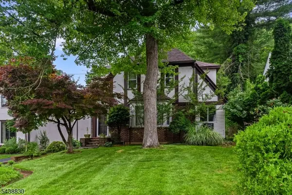 619 Maitland Ave, Teaneck Twp., NJ 07666