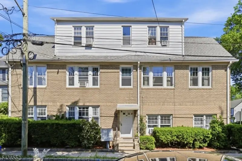 40 Mill St #1, Bloomfield, NJ 07003 - #3