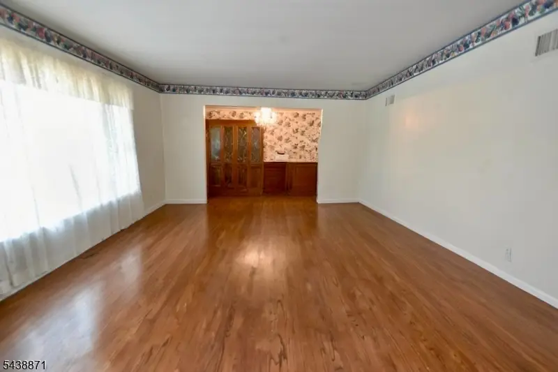 615 Lamanna Dr, River Vale, NJ 07675 - #2