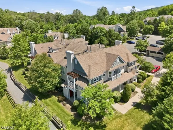 156 Old Farm Dr, Allamuchy Twp., NJ 07838