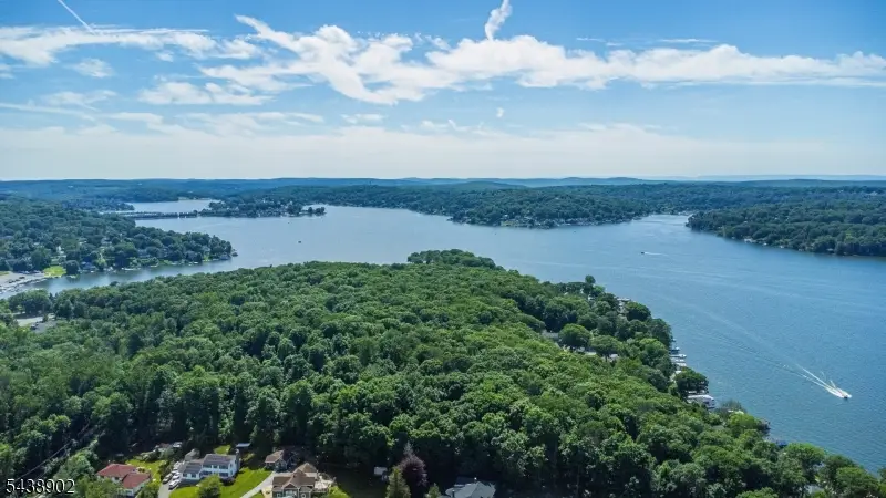 4 Hover Dr, Mount Arlington, NJ 07856 - #3