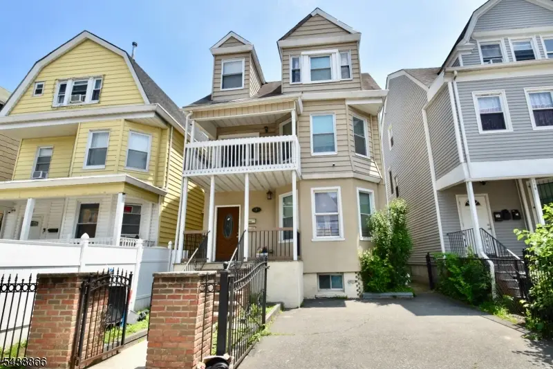 180 N 16th St, East Orange, NJ 07017 - #1