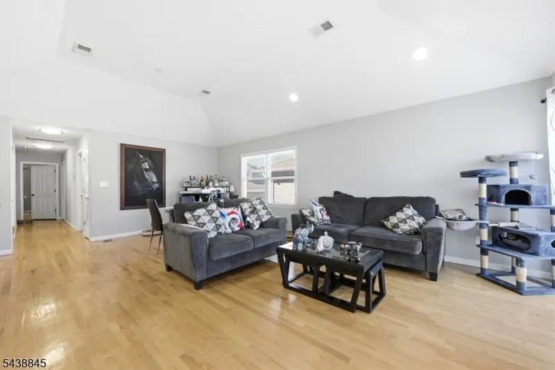 433 Linden Ave, Elizabeth, NJ 07202 - #2