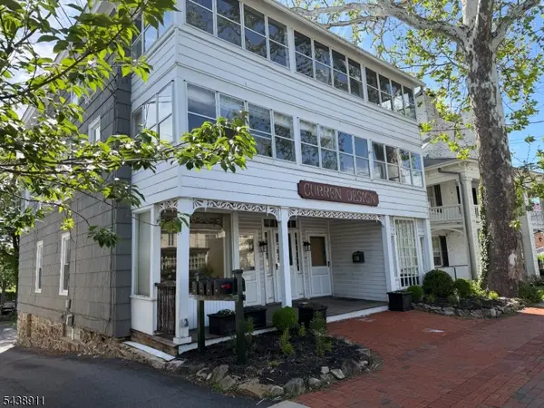 1 Hilltop Rd #4, Mendham Boro, NJ 07945