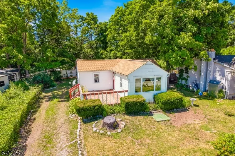 54 Summit Dr, Wantage, NJ 07461 - #2