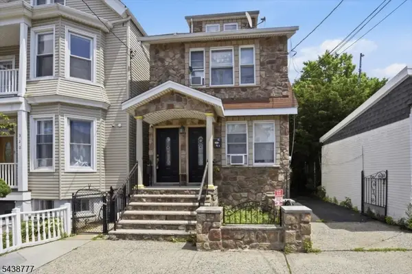 318 Highland Ave, Kearny Town, NJ 07032