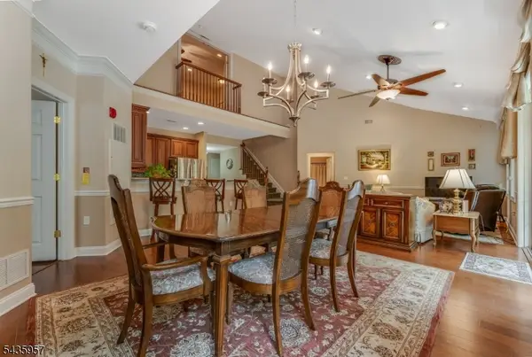379 Victoria Dr, Bridgewater Twp., NJ 08807
