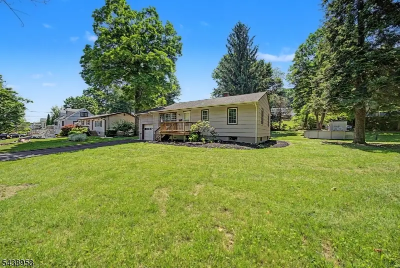 51 Park Ave, Newton, NJ 07860 - #3