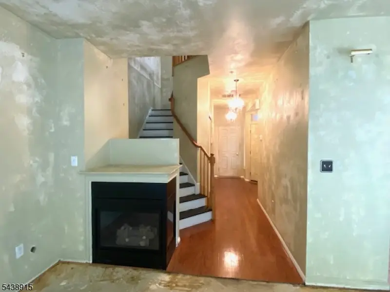 274 Bald Eagle Dr, Lopatcong Overlook, NJ 08886 - #2