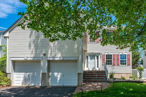 49 Wexford Way, Bridgewater Twp., NJ 08807